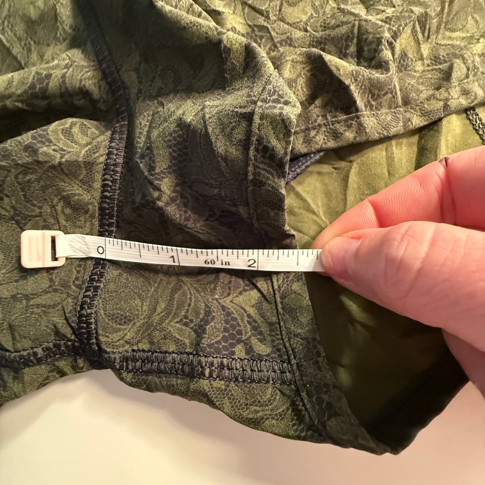 Women/ Size 6/Lululemon Bundle - Picture 10 of 13